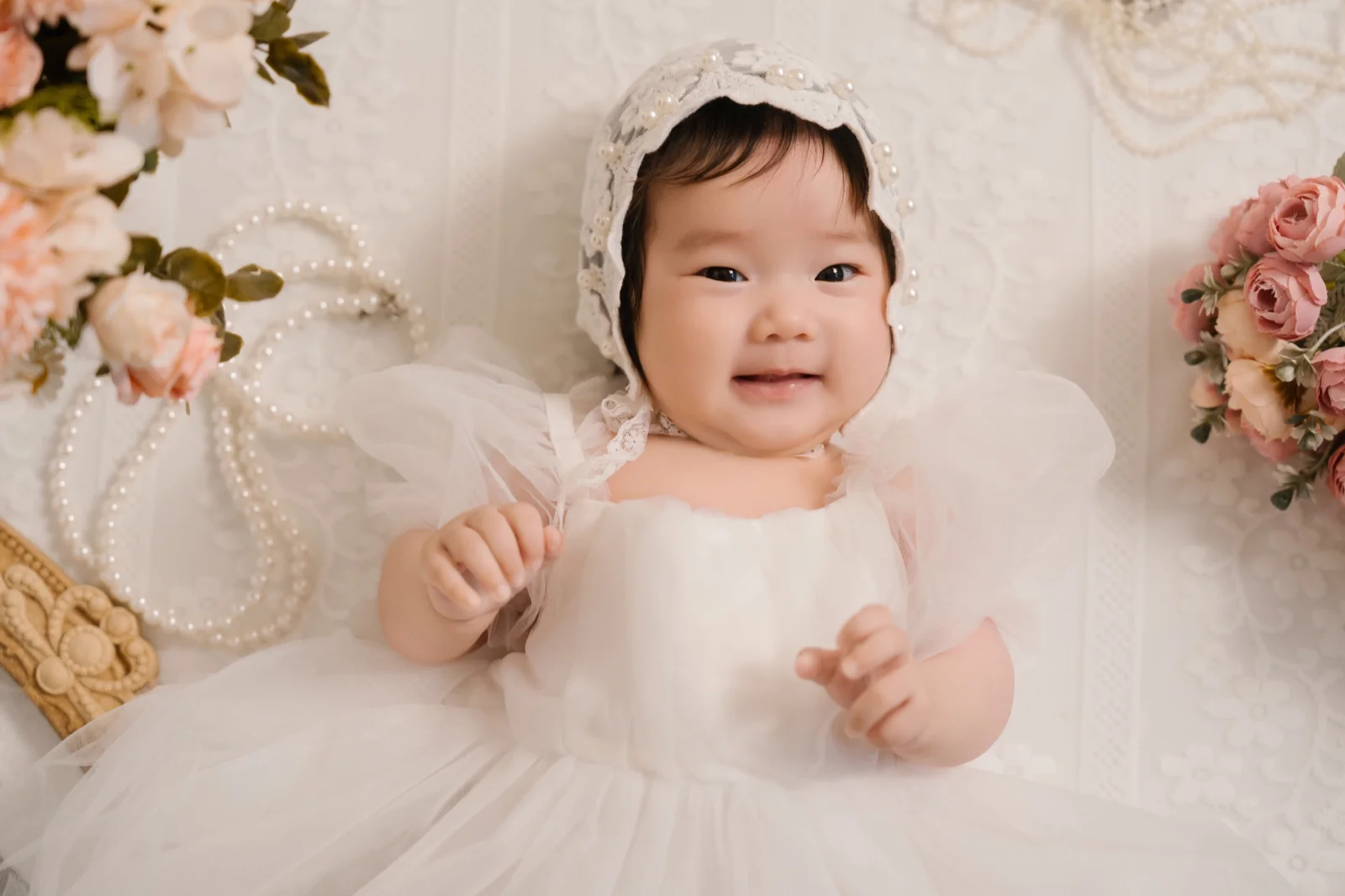 Baby milestone portrait
